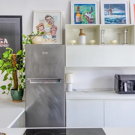 Designer 1br With Private Balcony In By 360 Estates *